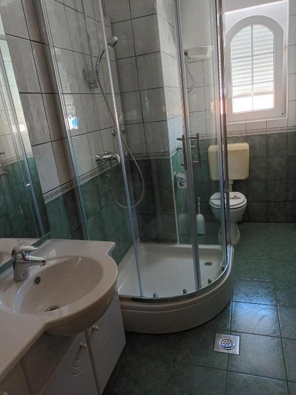 Studio Apartments Marica Brodarica  Buitenkant foto