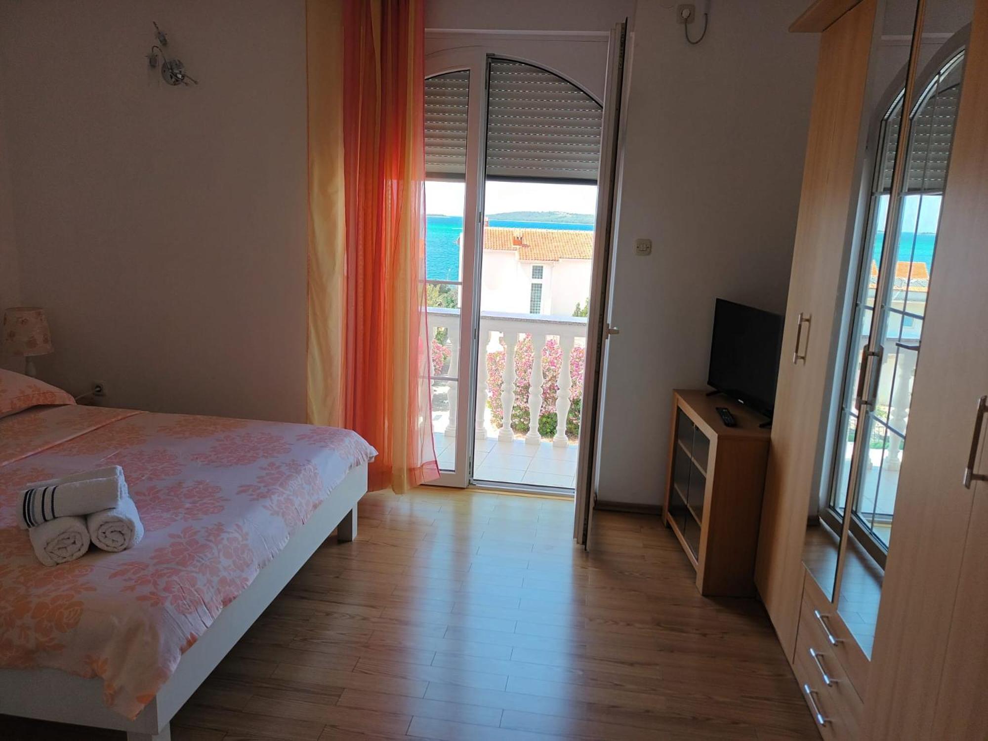 Studio Apartments Marica Brodarica  Buitenkant foto